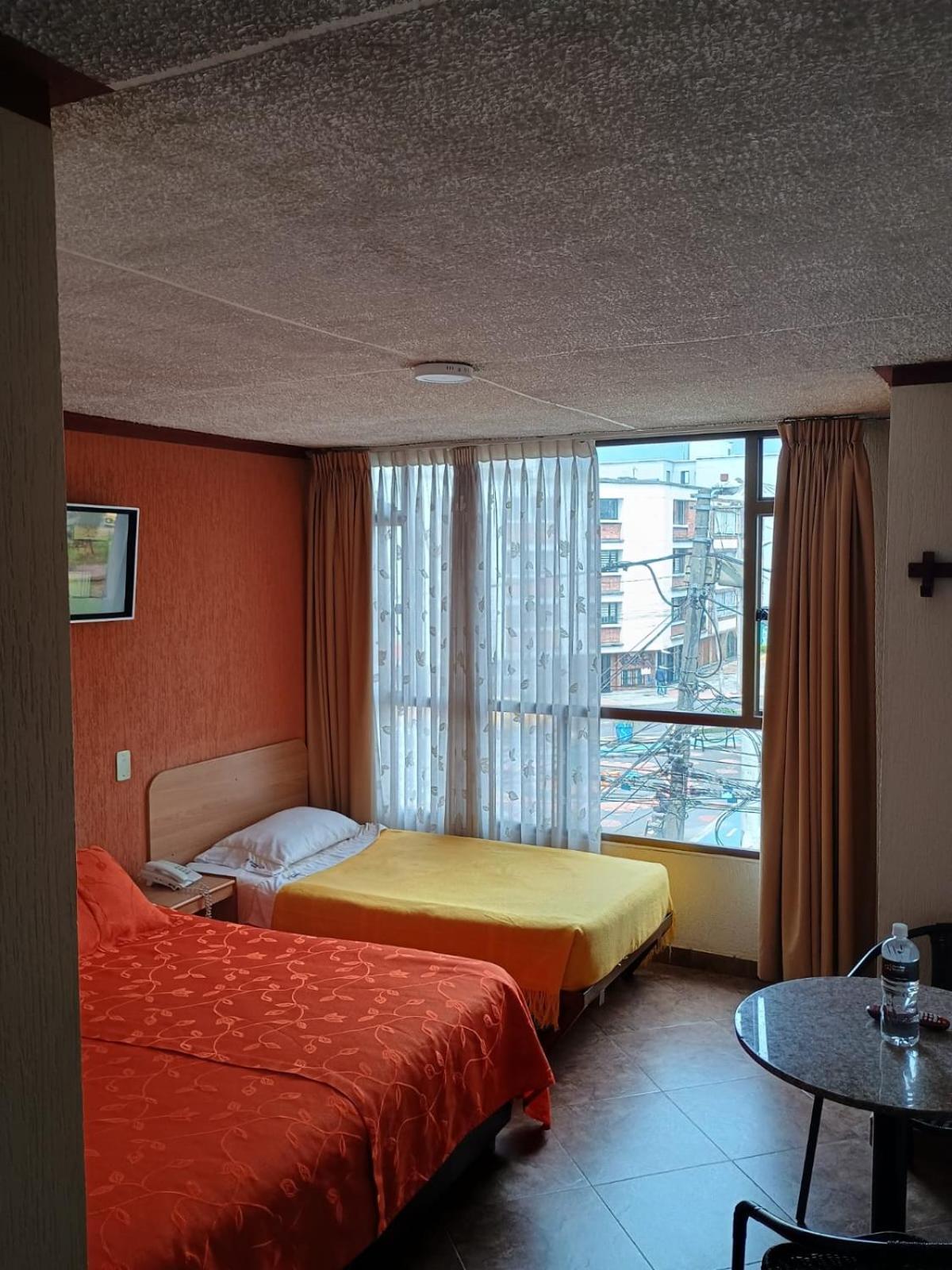 Hoteles Bogota Inn Galerias Exterior photo