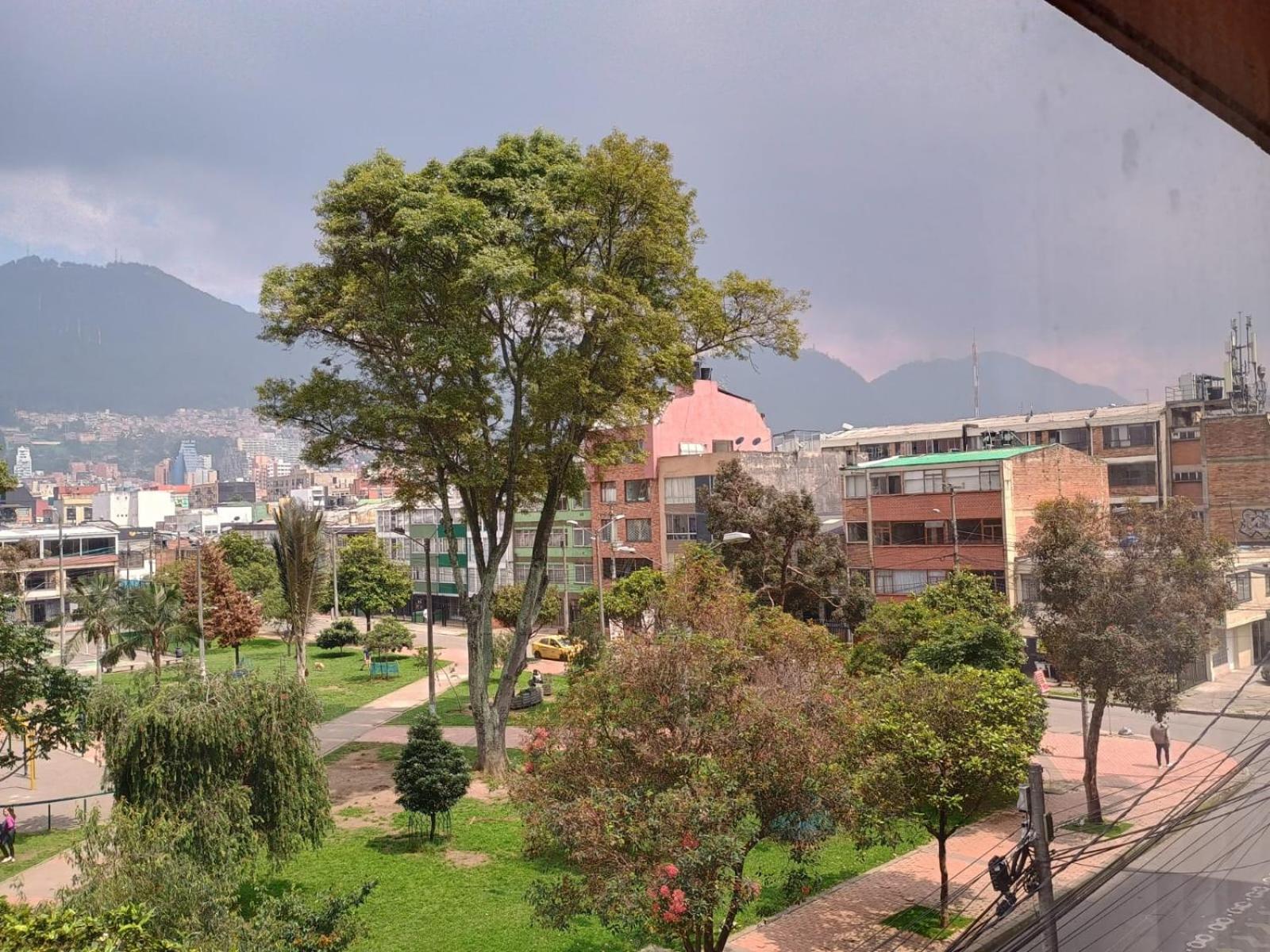 Hoteles Bogota Inn Galerias Exterior photo