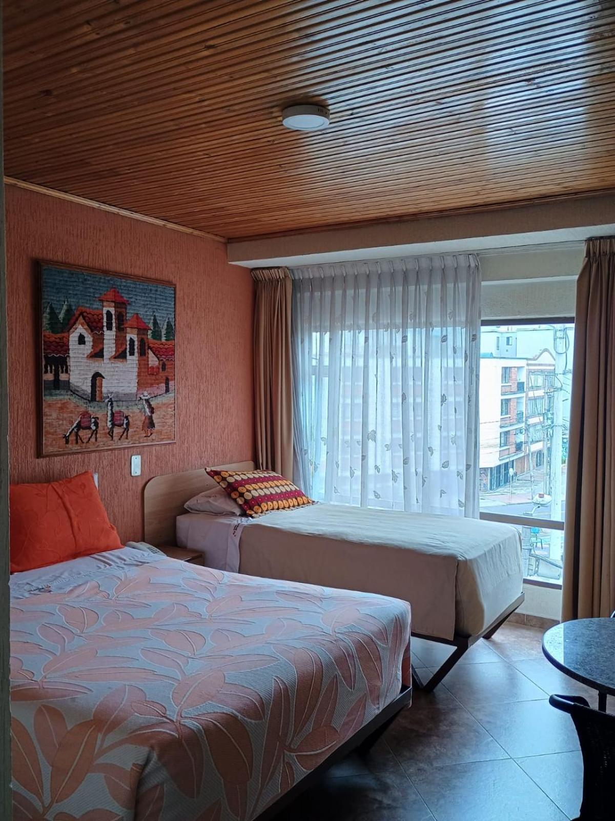 Hoteles Bogota Inn Galerias Exterior photo